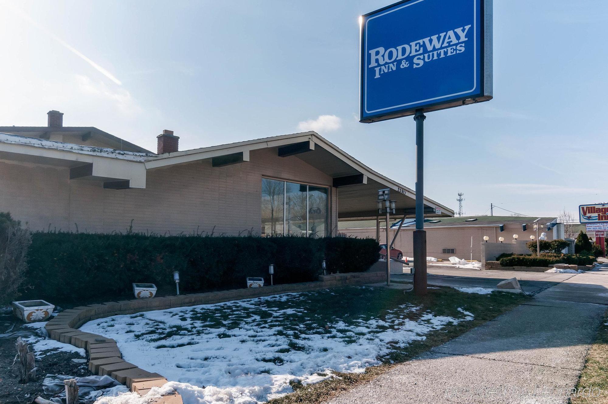 Rodeway Inn & Suites Inkster Exterior photo